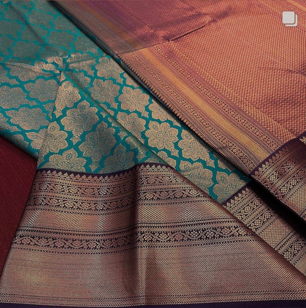 Vastra Creations Banarasi Soft Silk Saree