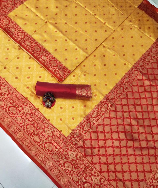 Vastra Yellow Pari