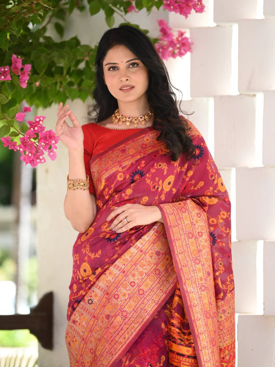 Vastra Creations Banarasi Soft Silk Wedding  Saree