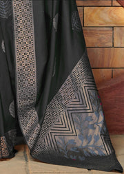 Vastra Ashweriya